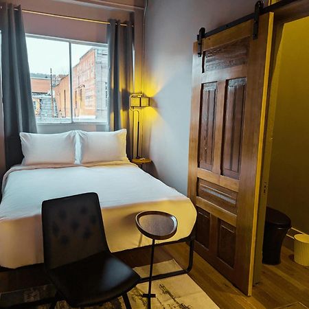 The Well Hotel & Taproom ترينيداد المظهر الخارجي الصورة