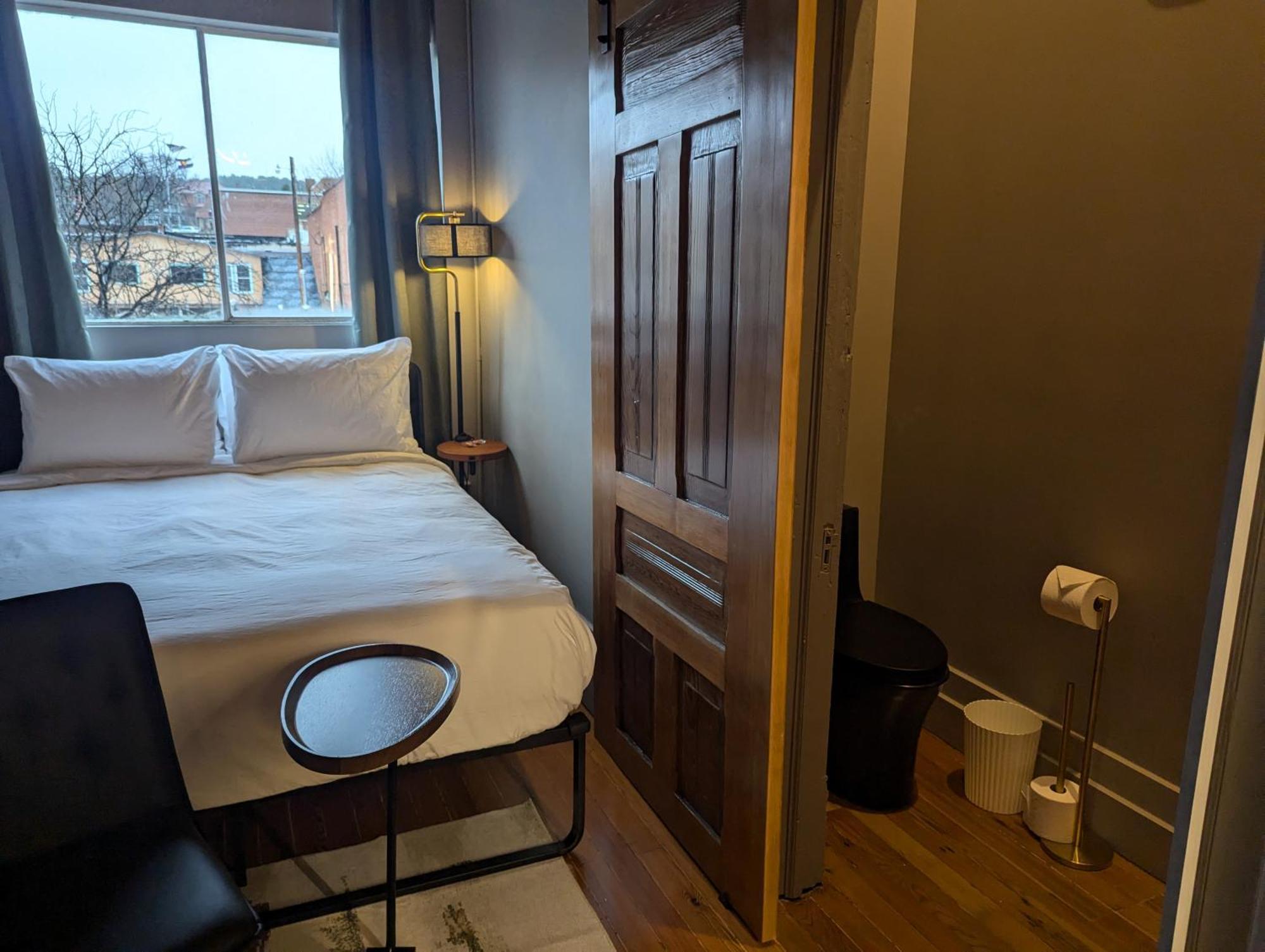 The Well Hotel & Taproom ترينيداد المظهر الخارجي الصورة